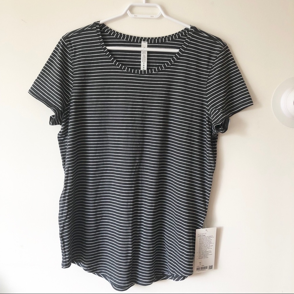 Lululemon Love Crew Tee - Picture 3 of 7